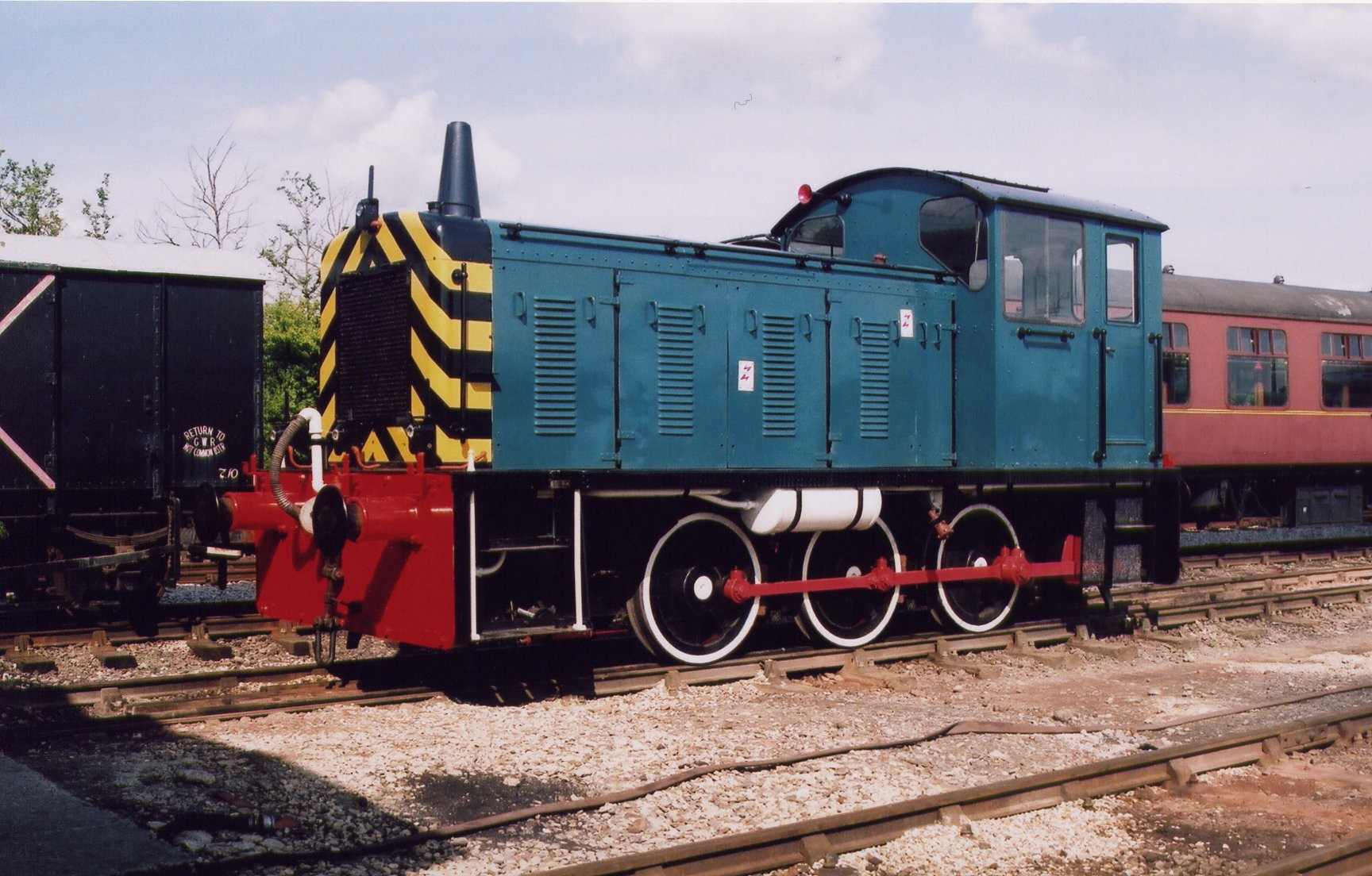D2298 in British Railways livery - 2003